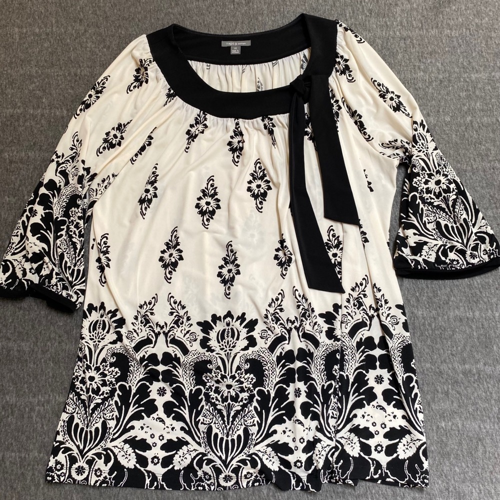 Apt. 9 Woman Blouse 1X Black White Damask Bow Tie Bell Sleeve Scoop Neck Top